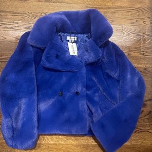 NOIZE blue faux fur coat. Size small.  NWT